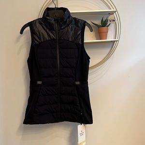 Lululemon Down for it All Vest *Shine size 6 NWT